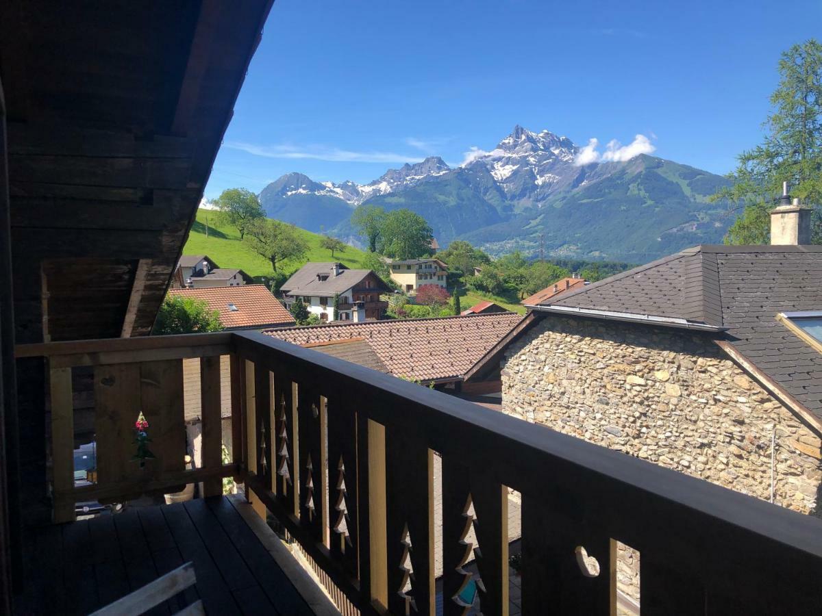 Chalet Rouge Coeur Bex Екстер'єр фото